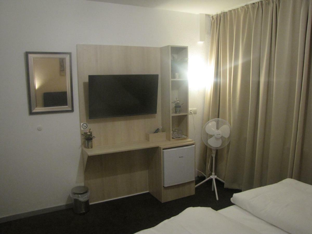 Milano Hotel Hamburg Zewnętrze zdjęcie