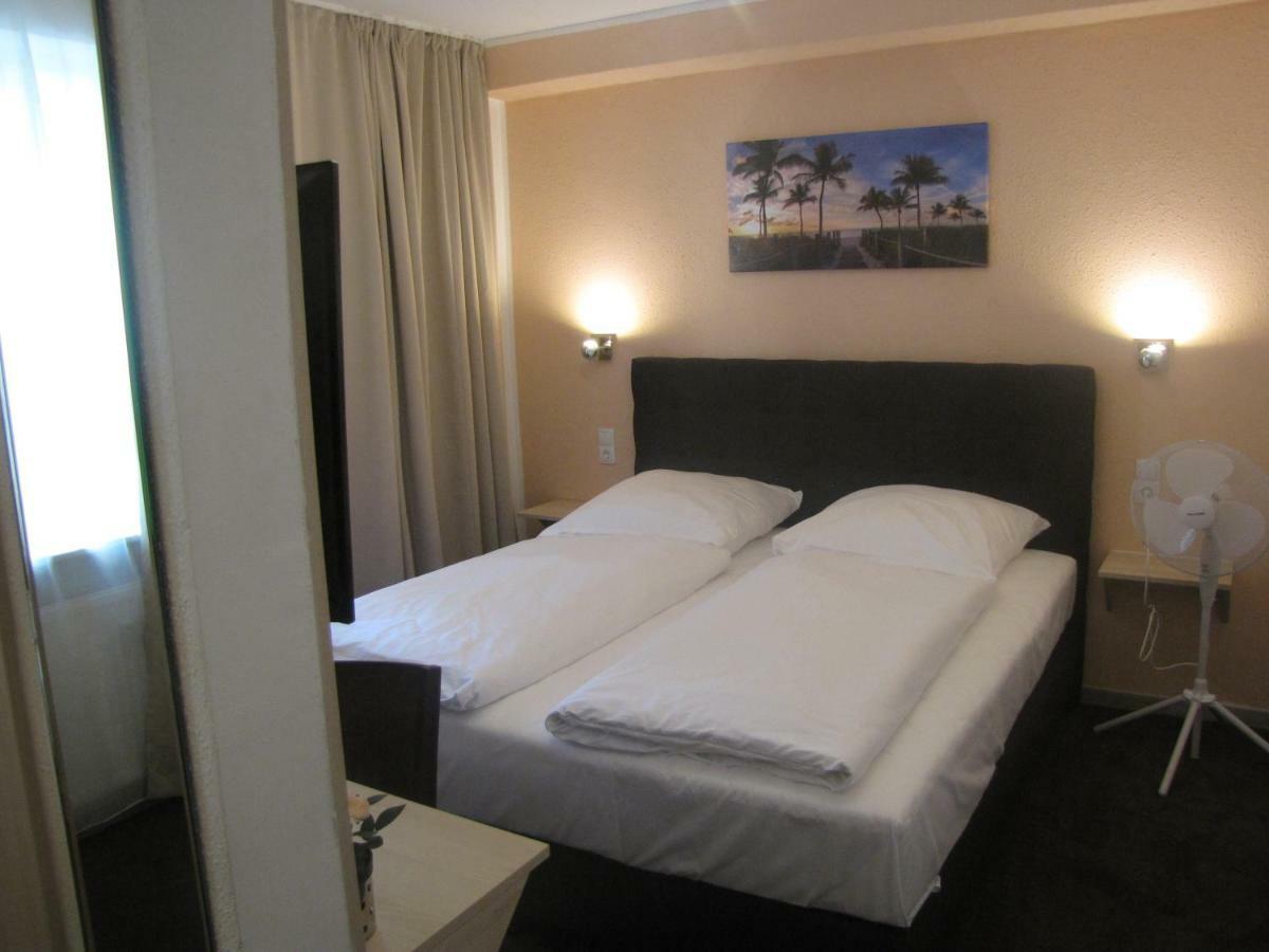 Milano Hotel Hamburg Zewnętrze zdjęcie